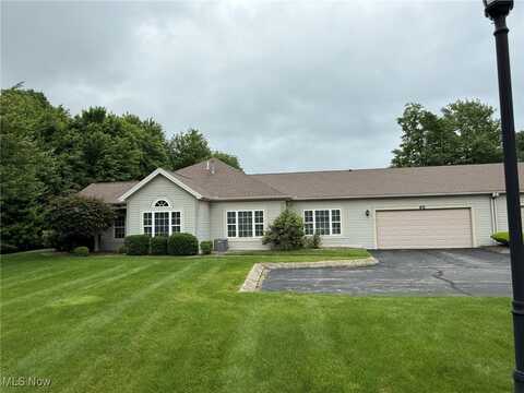 5645 Clingan Road unit: 2D, Struthers, OH 44471