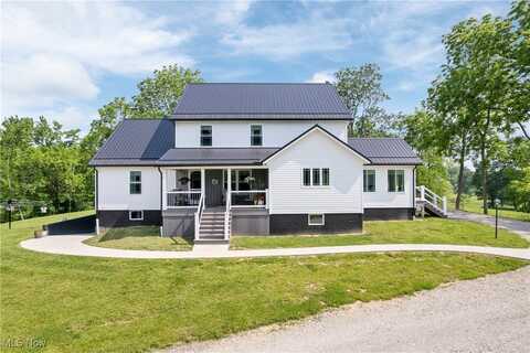 59301 Honeybee Road, Senecaville, OH 43780