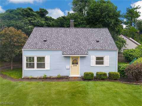 2364 Suncrest Drive, Cuyahoga Falls, OH 44221