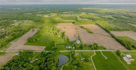 2953 State Route 225, Diamond, OH 44412