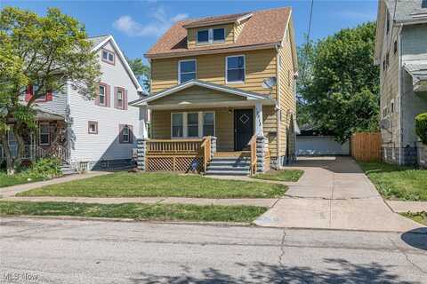 12513 Dove Avenue, Cleveland, OH 44105