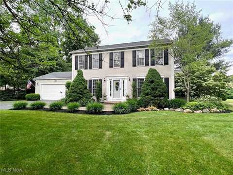 11291 Highland View Drive, Chardon, OH 44024