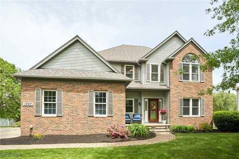 1357 Nesbitt Road, Sagamore Hills, OH 44067