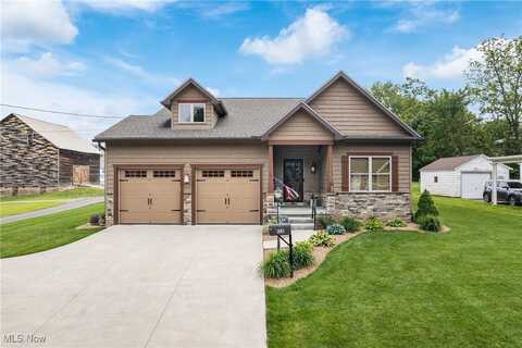 132 Willaman Avenue NW, North Canton, OH 44720