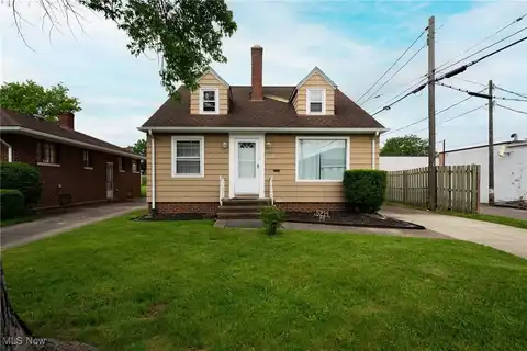5214 W 25th Street, Parma, OH 44134