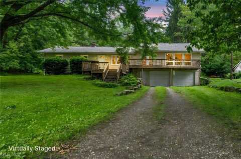 3954 Homestead Road, Ravenna, OH 44266