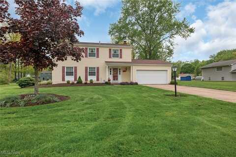 172 Bayberry Drive, Northfield, OH 44067