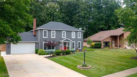20686 Wildwood Lane, Strongsville, OH 44149