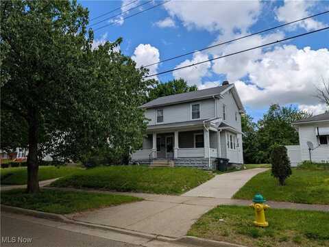 369 Montrose Avenue, Akron, OH 44310