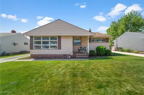 10721 Aaron Drive, Parma, OH 44130