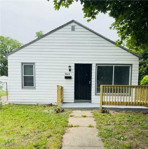 9624 Nelson Avenue, Cleveland, OH 44105