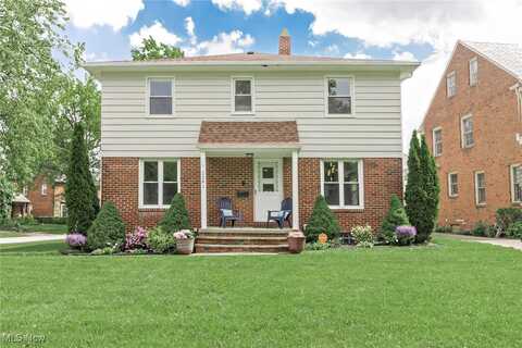 2381 Charney Road, University Heights, OH 44118