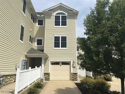 5239 Lake Drive N, Ashtabula, OH 44004
