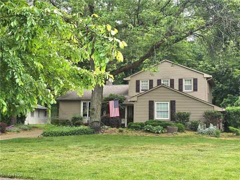 2185 Elmwood Drive, Westlake, OH 44145