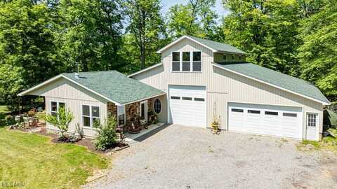24416 Mountz Road, Homeworth, OH 44634