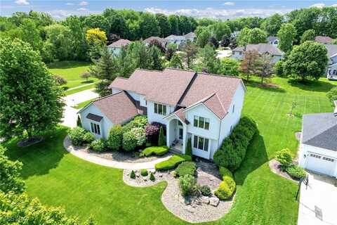 36145 S Huntington Drive, Solon, OH 44139
