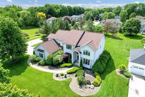 36145 S Huntington Drive, Solon, OH 44139