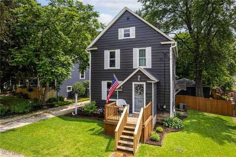 145 W North Street, Wadsworth, OH 44281