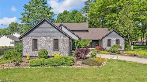 7773 Lutz Avenue NW, Massillon, OH 44646