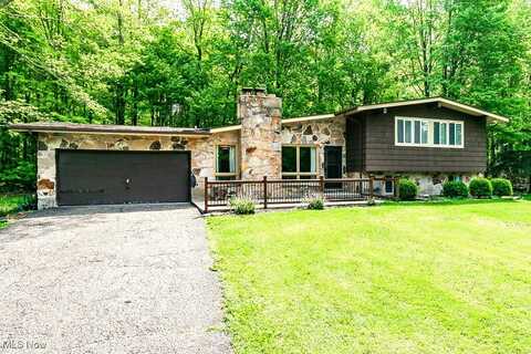 16649 Valley Road, Chagrin Falls, OH 44023