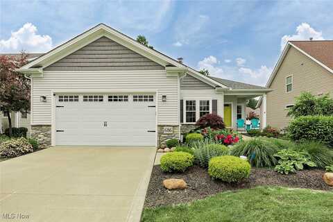 686 Outrigger Cove, Painesville, OH 44077