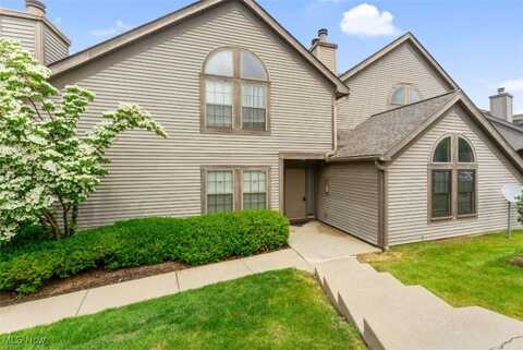 4044 Saint Andrews Court, Canfield, OH 44406