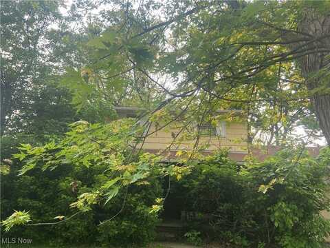 5419 Victoria Drive, Lorain, OH 44053
