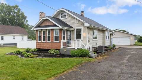 4184 Chester Avenue, Louisville, OH 44641