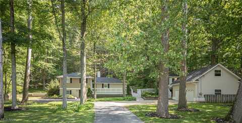 376 Miles Road, Chagrin Falls, OH 44022