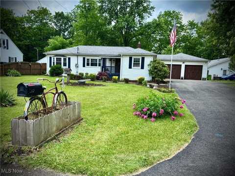 1110 Warren Road, Newton Falls, OH 44444