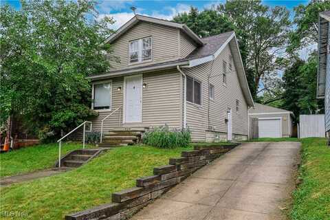 424 Lockwood Street, Akron, OH 44314