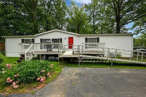 5141 Newton Falls Road, Ravenna, OH 44266