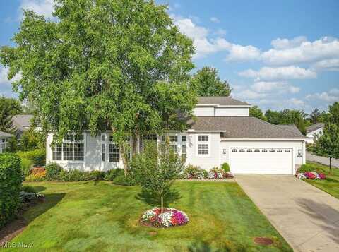 250 Blossom Lane, Orange, OH 44022