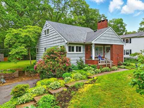 663 Jolson Avenue, Akron, OH 44319