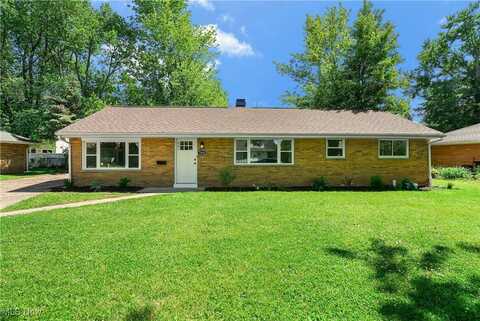 7644 Holly Drive, Mentor-on-the-Lake, OH 44060