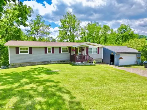 4470 Foxfire Drive, Zanesville, OH 43701