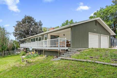 851 OAK ST, COLVILLE, WA 99114