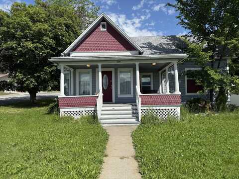 466 OAK ST, COLVILLE, WA 99114