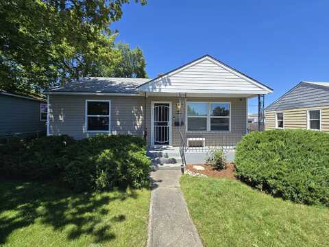 1117 GARLAND AVE, SPOKANE, WA 99207