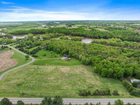 9.72 Acres BAYWOOD SHORES, Stratford, WI 54484