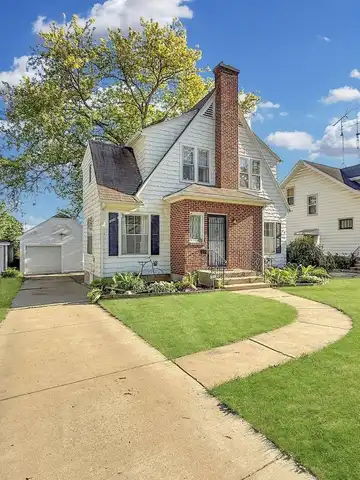 1351 West Stover Street, Freeport, IL 61032