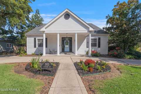303 Duperier Avenue, New Iberia, LA 70563