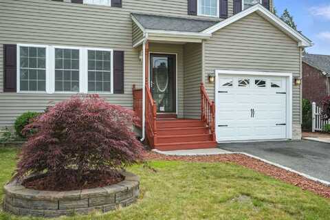 82 Lloyd Ave, Springfield, MA 01119