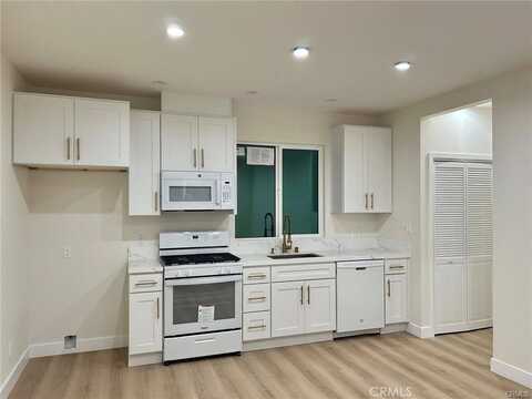 11023 Oro Vista, Sunland, CA 91040