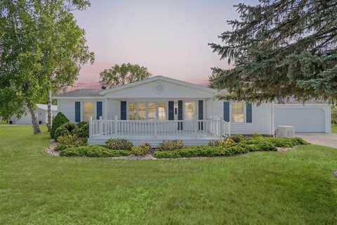 713 Iroquois Avenue, Prudenville, MI 48651
