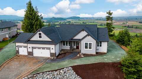 7514 Avalon Heights Way, Sedro Woolley, WA 98284