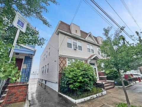 700-702 N 7Th St, Newark, NJ 07107