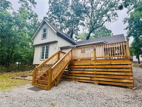 10057 Otter Road, Clinton, MO 64735