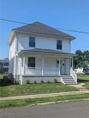 324 Mcconnell Avenue, Zanesville, OH 43701