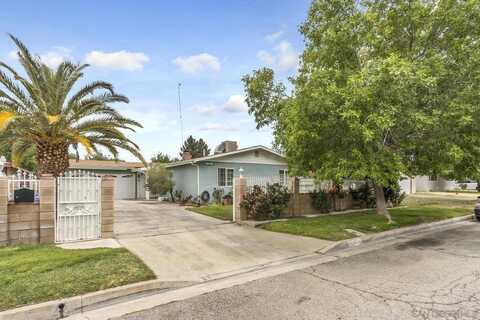44638 2nd St E, Lancaster, CA 93535